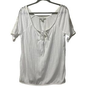 French Laundry White Short Sleeve Blouse Lace Detail